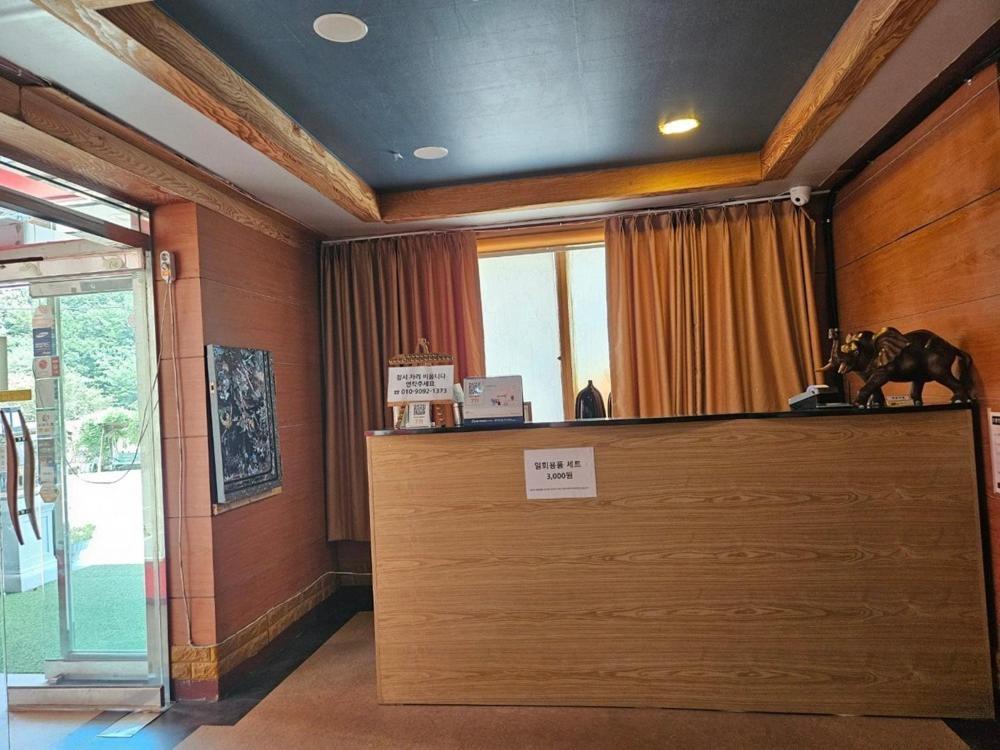 Inje Baekdam Stay Tourist Hotel Oda fotoğraf